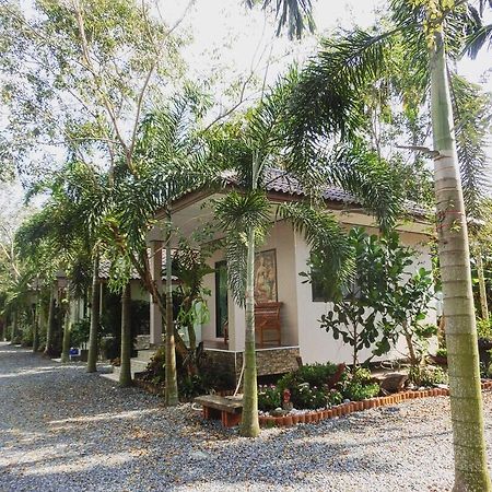 Big House Resort Trat Buitenkant foto