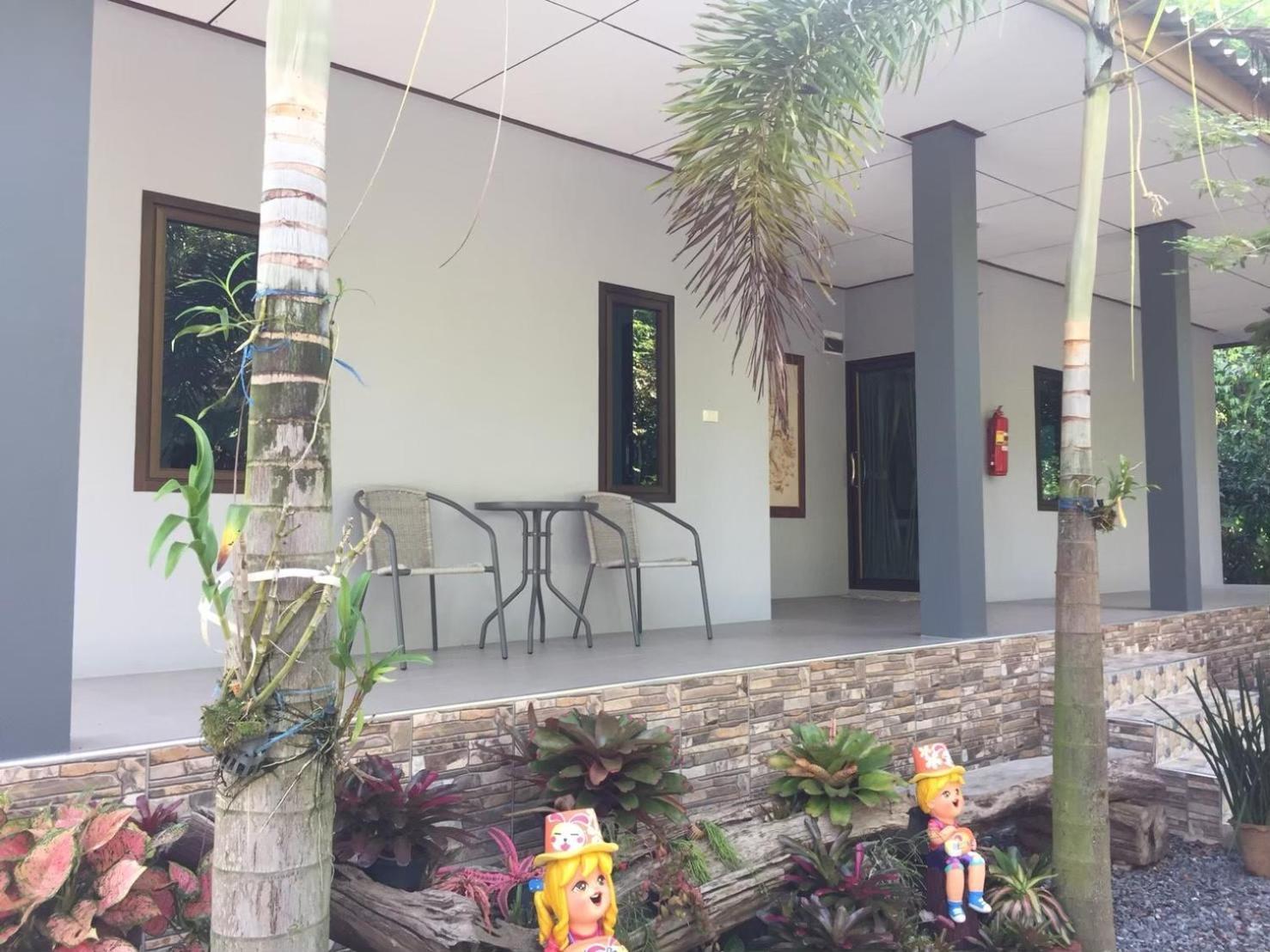 Big House Resort Trat Buitenkant foto